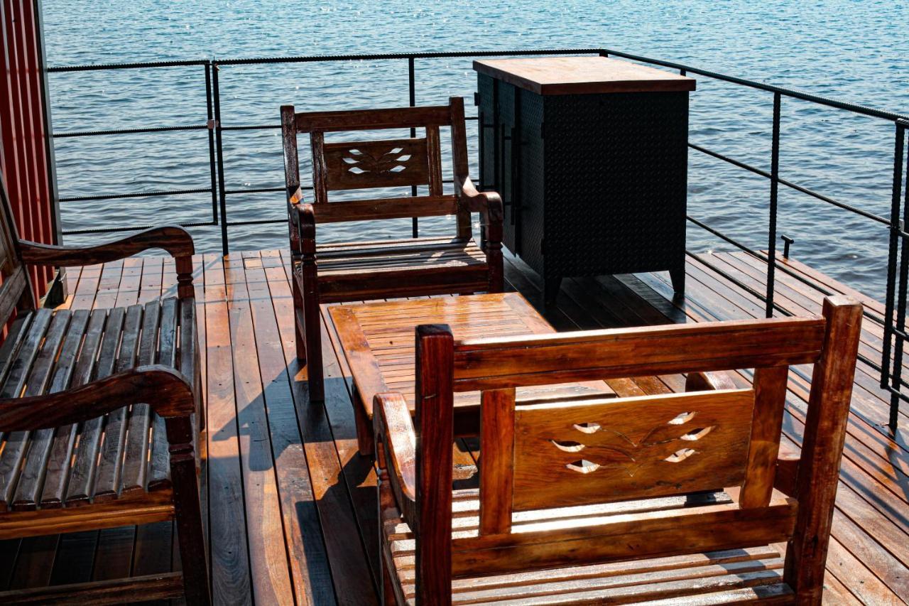 House Boat "Faroeste Caboclo" Brasília Eksteriør bilde